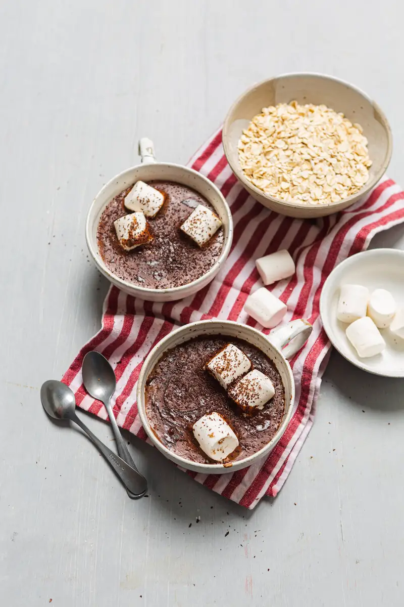 Hot Chocolate Oats, recipe by Hayden Quinn