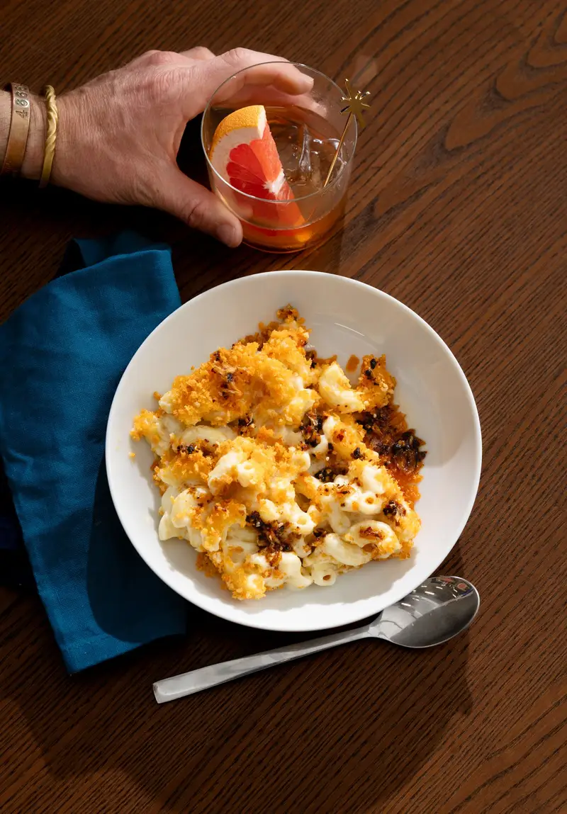 Chili Oil Mac N Cheese, recipe by Hayden Quinn