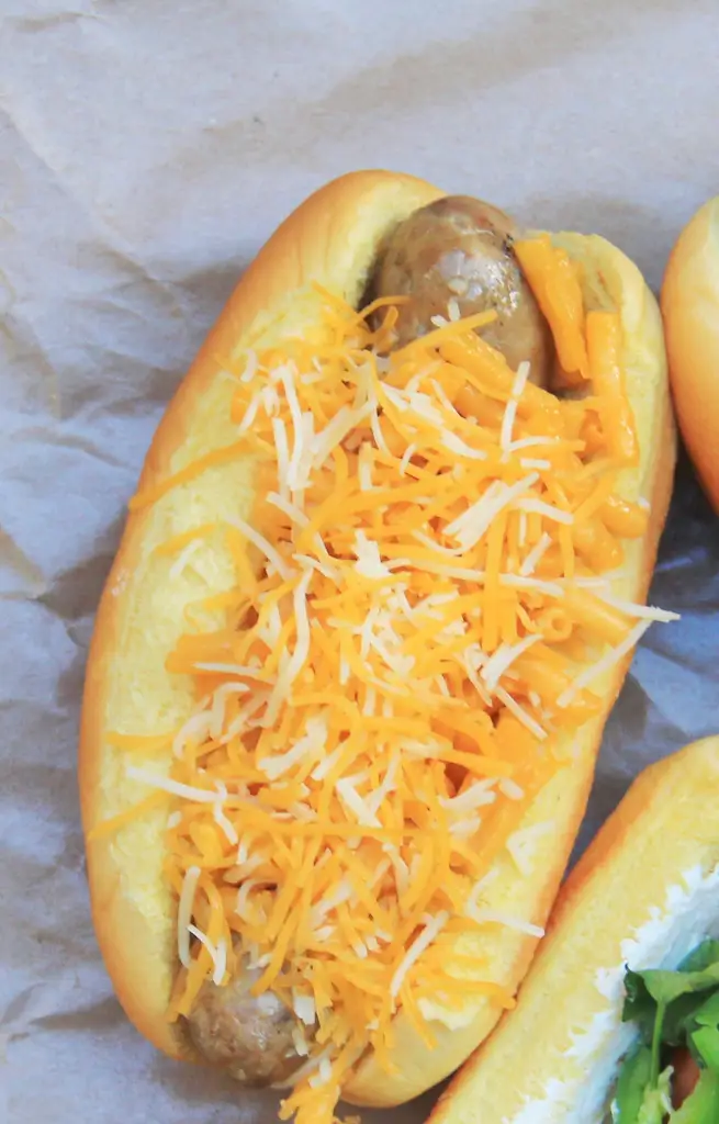 Mac N' Cheese Snag (hotdog), recipe by Hayden Quinn